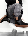 Classic Midi Rain Boot in Black / Taupe