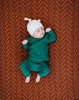 Vanilla Organic Ribbed Newborn Knot Hat