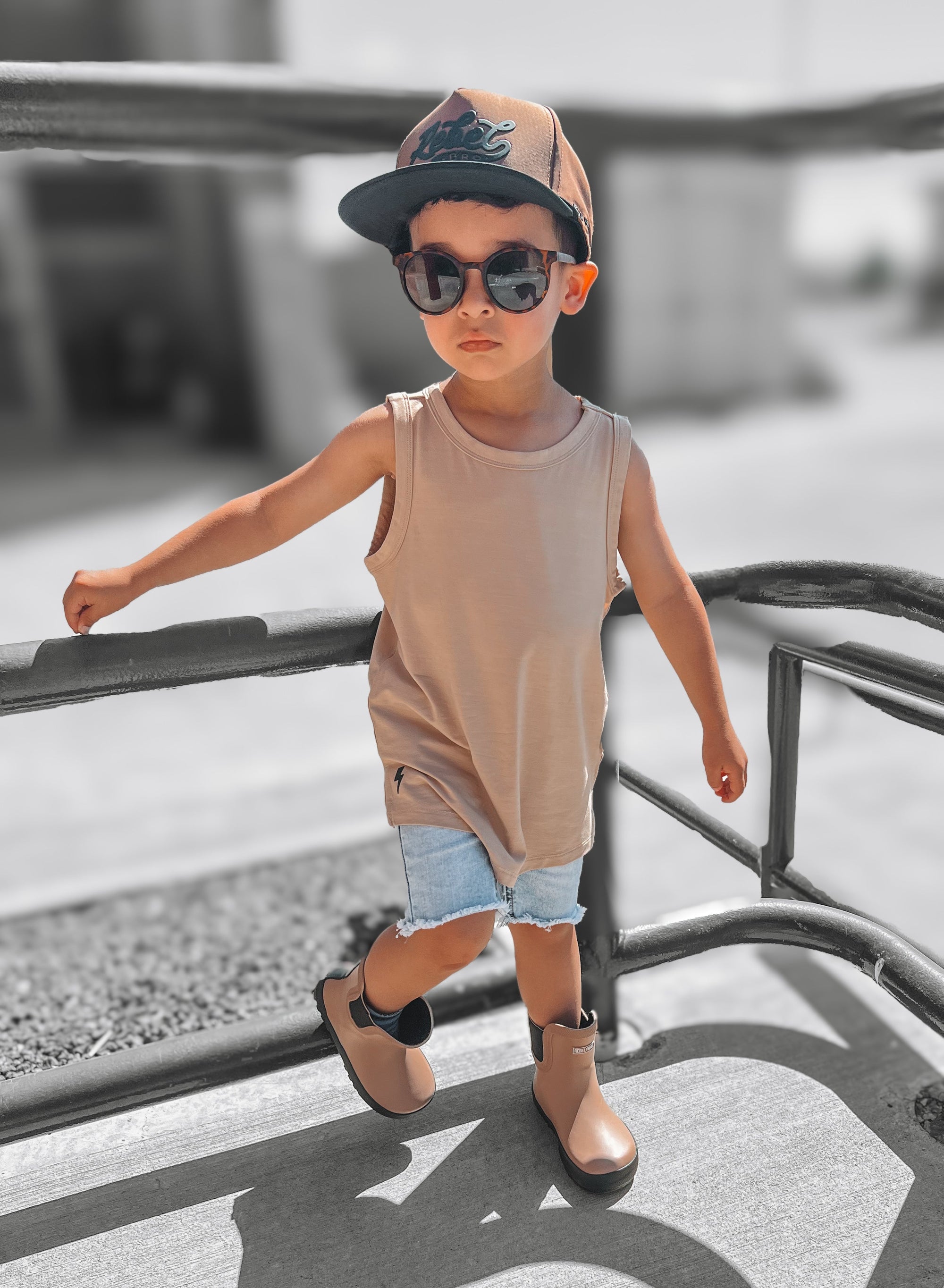 Bamboo Tank in Driftwood