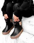 Classic Midi Rain Boot in Black / Taupe