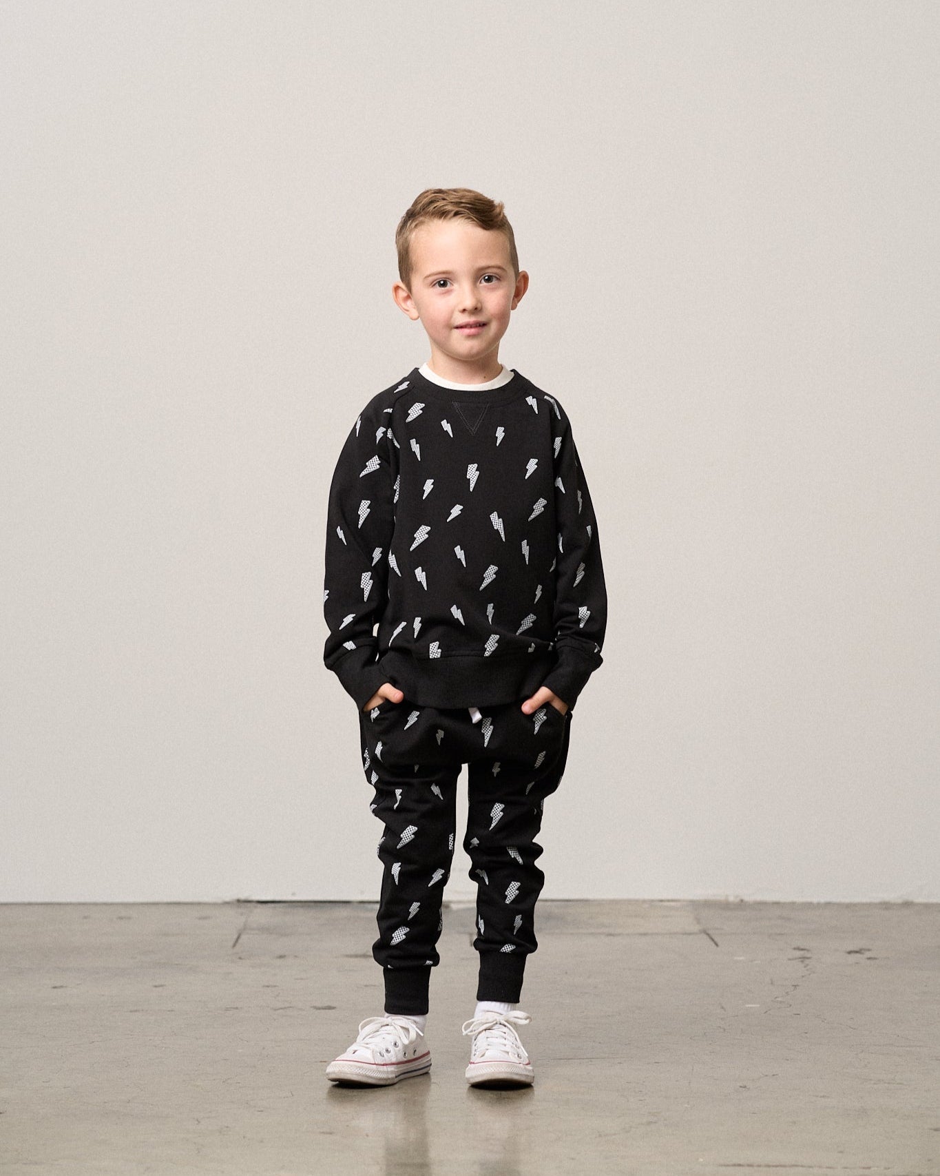 Lightning Bolt Pullover - Black