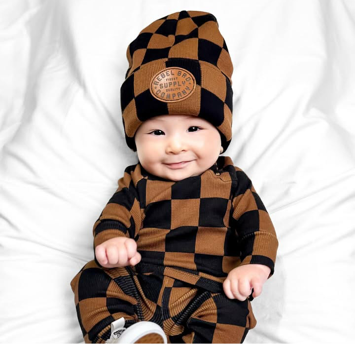 Beanie in Smoke + Spice (PREORDER)