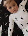 Muslin Quilt | ff Smile Black & White Bolt