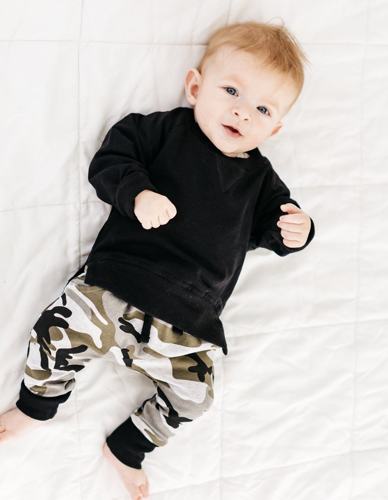 Little Bipsy Pullover - Black
