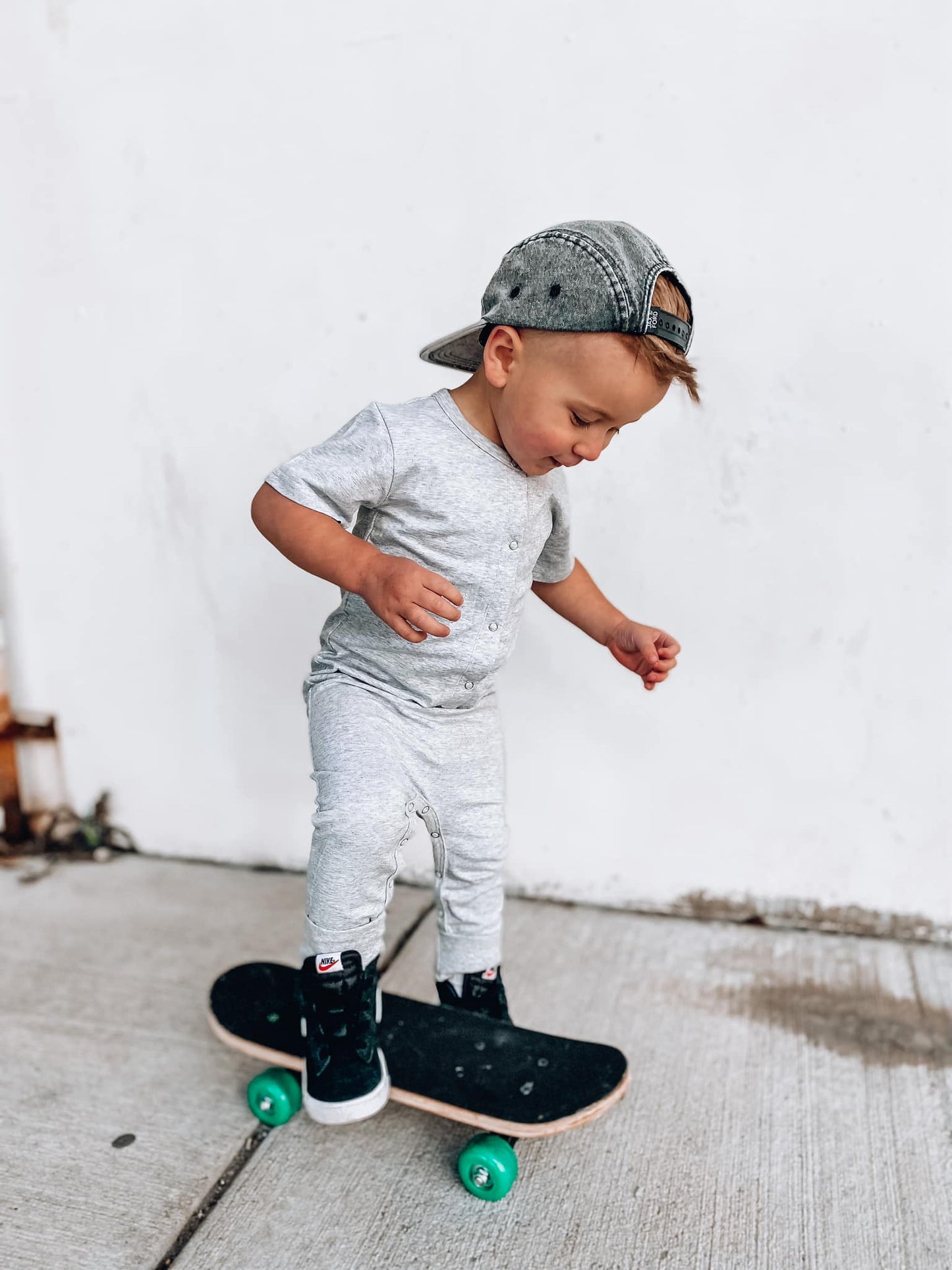 Little Bipsy Snap Romper - Grey