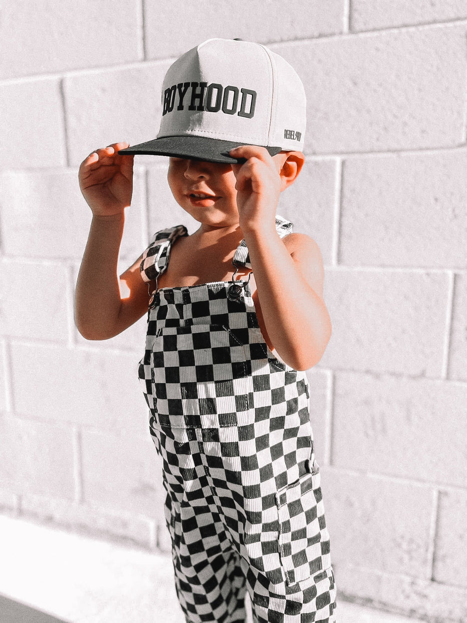 SNAPBACKS – Worn Wild