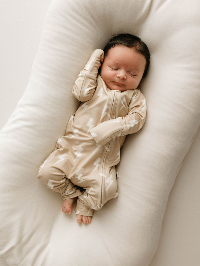 Tan & Cream  Lightning Bolt | Bamboo Zip Pajamas: Newborn