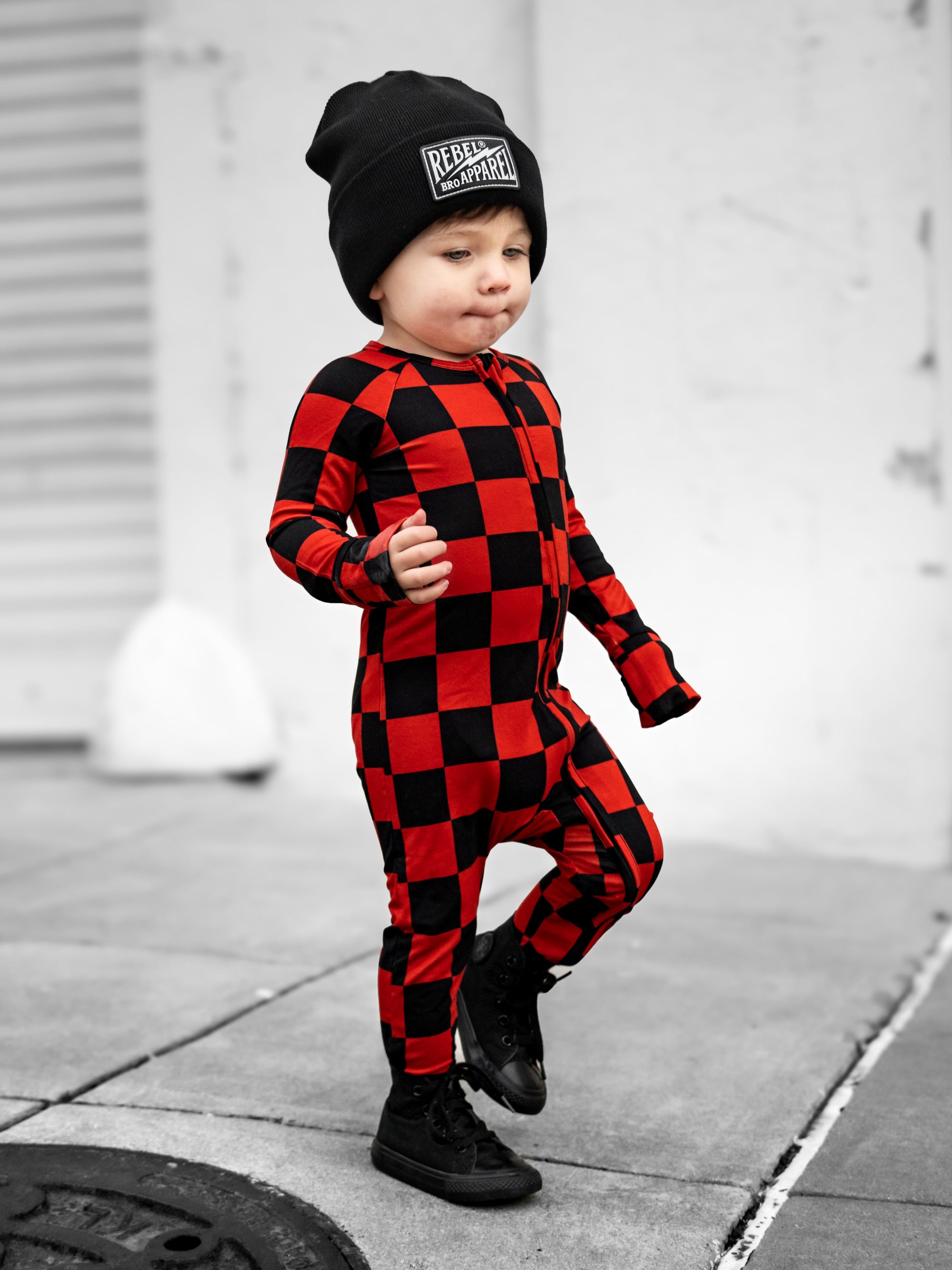 Bamboo Zippy Sleeper in Americana Red + Black (Checkered)