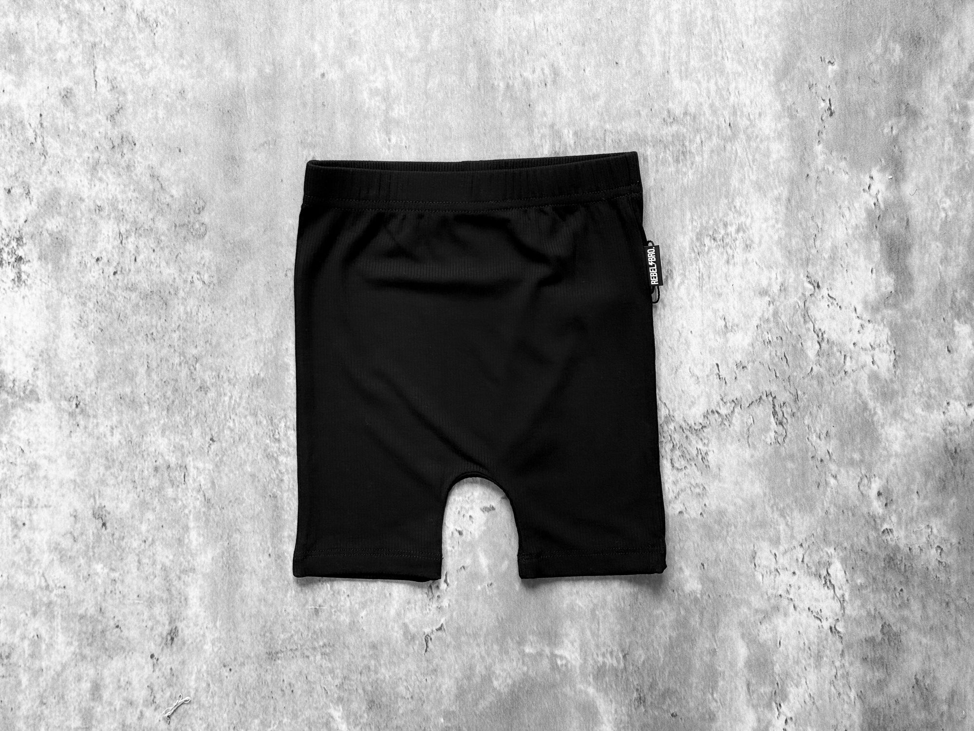Bamboo Biker Shorts in Black