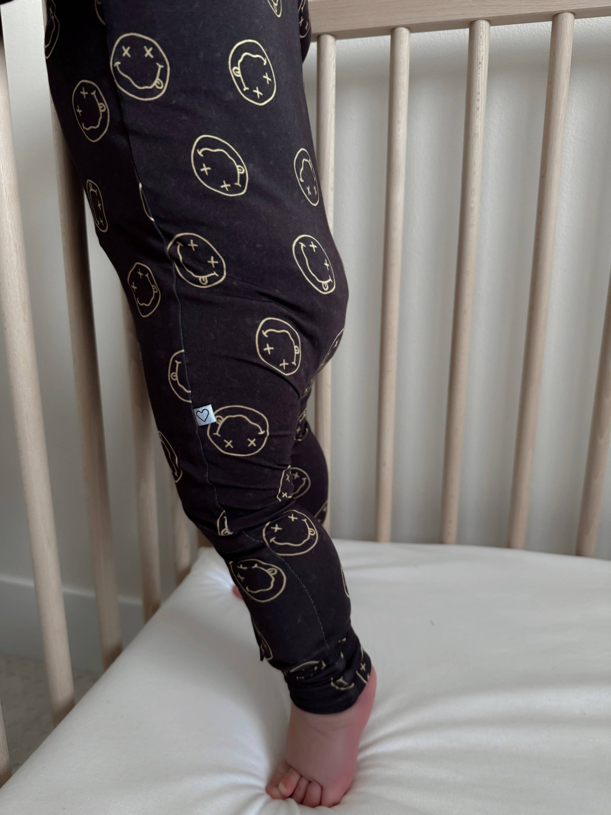 Distressed Smiley | Bamboo Two-Piece