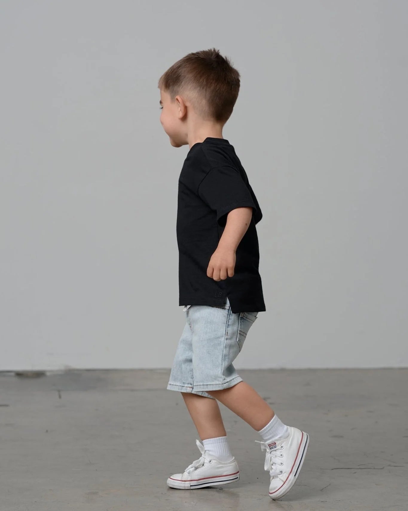 Modern Tee- Balck