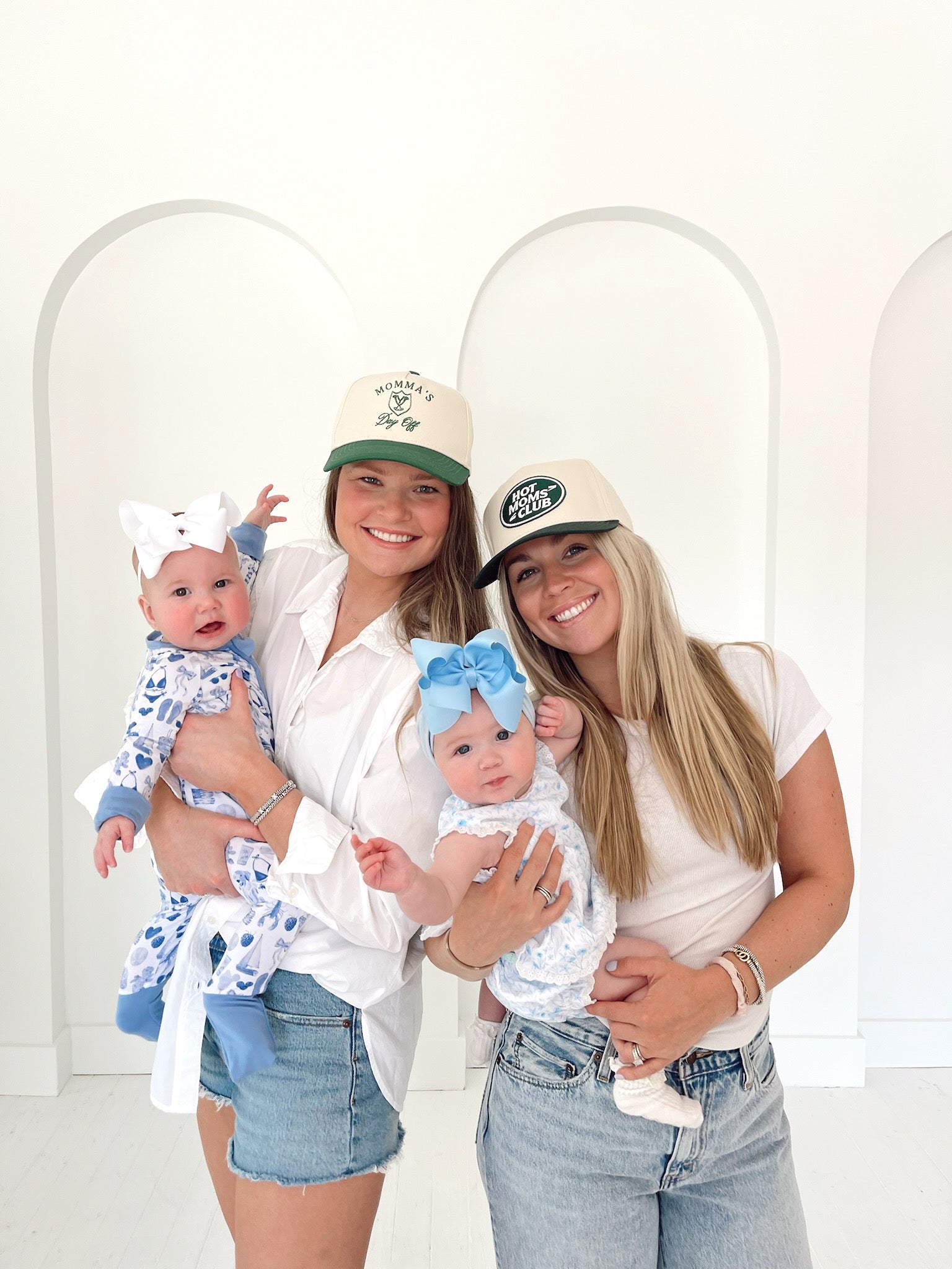 Momma&#39;s Day Off - Green Vintage Trucker Hat