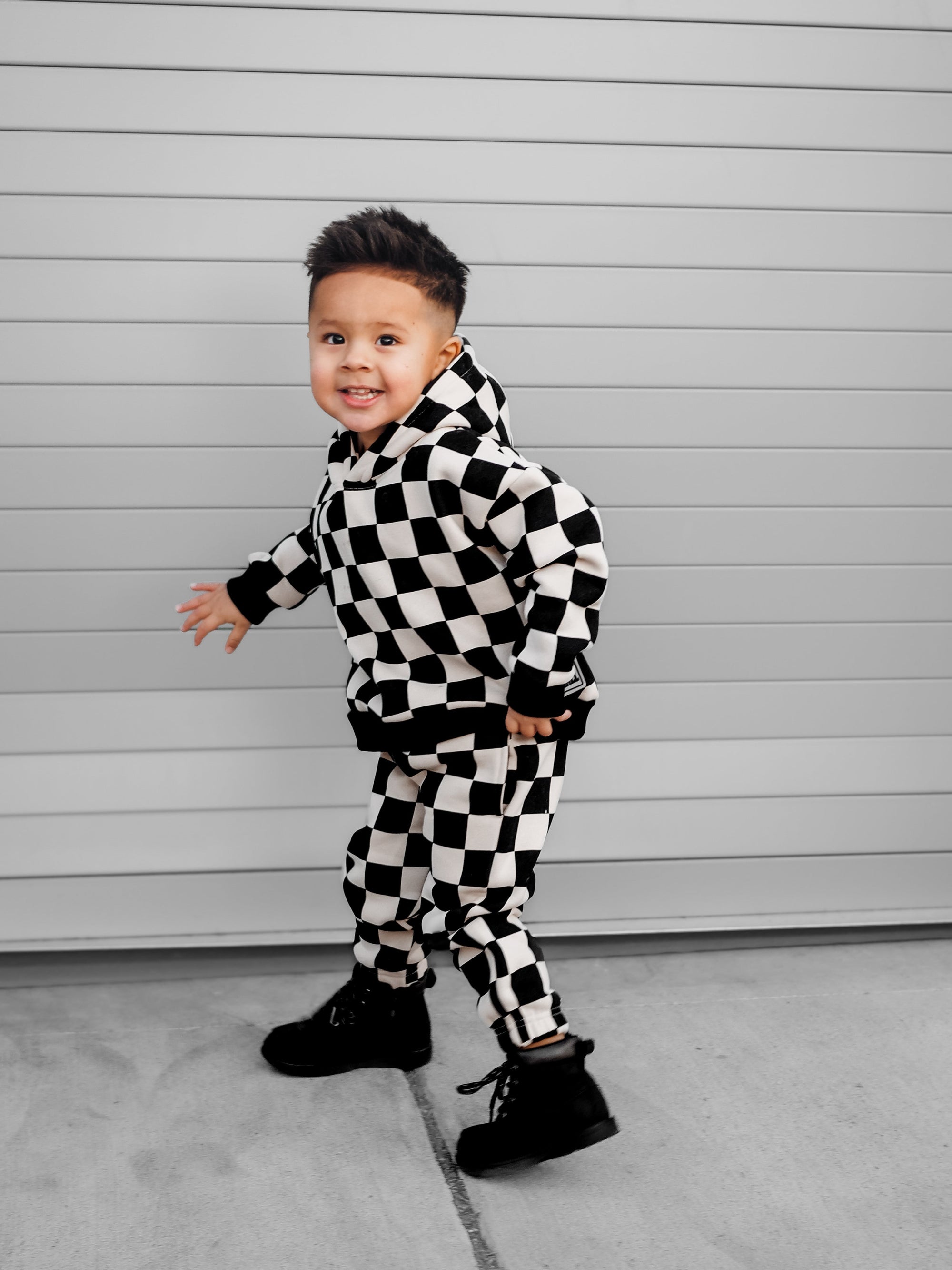 Fleece Hoodie + Sweatpants Set in Venice (Checkered)