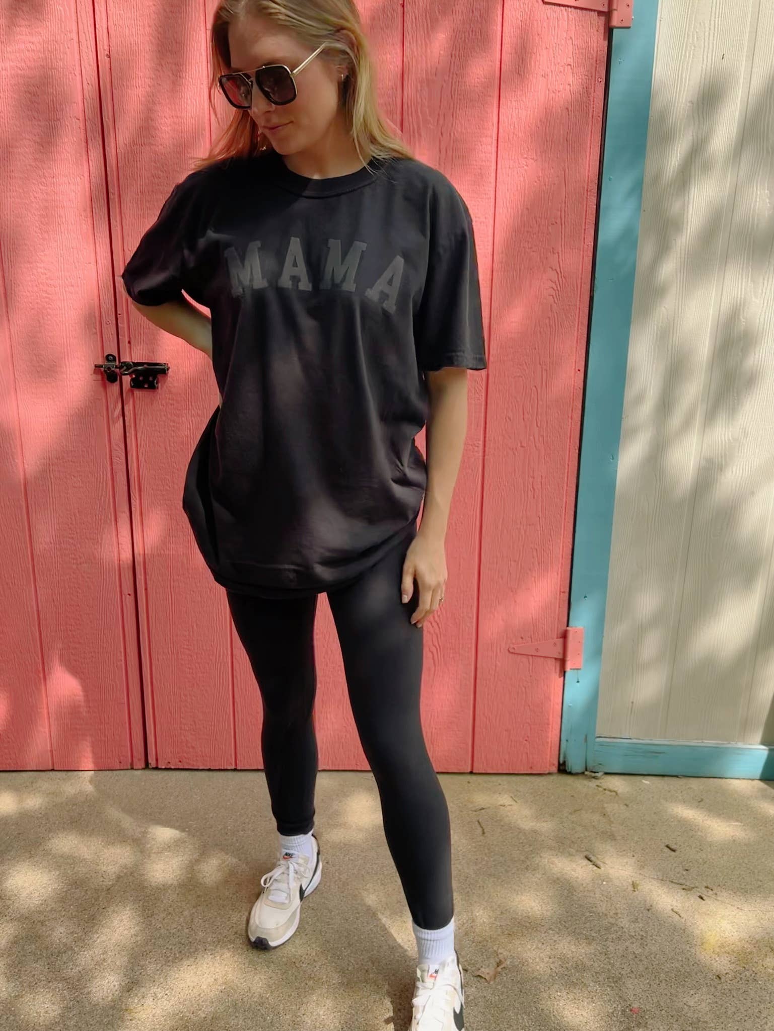 MAMA | tone on tone | puff | black: Medium