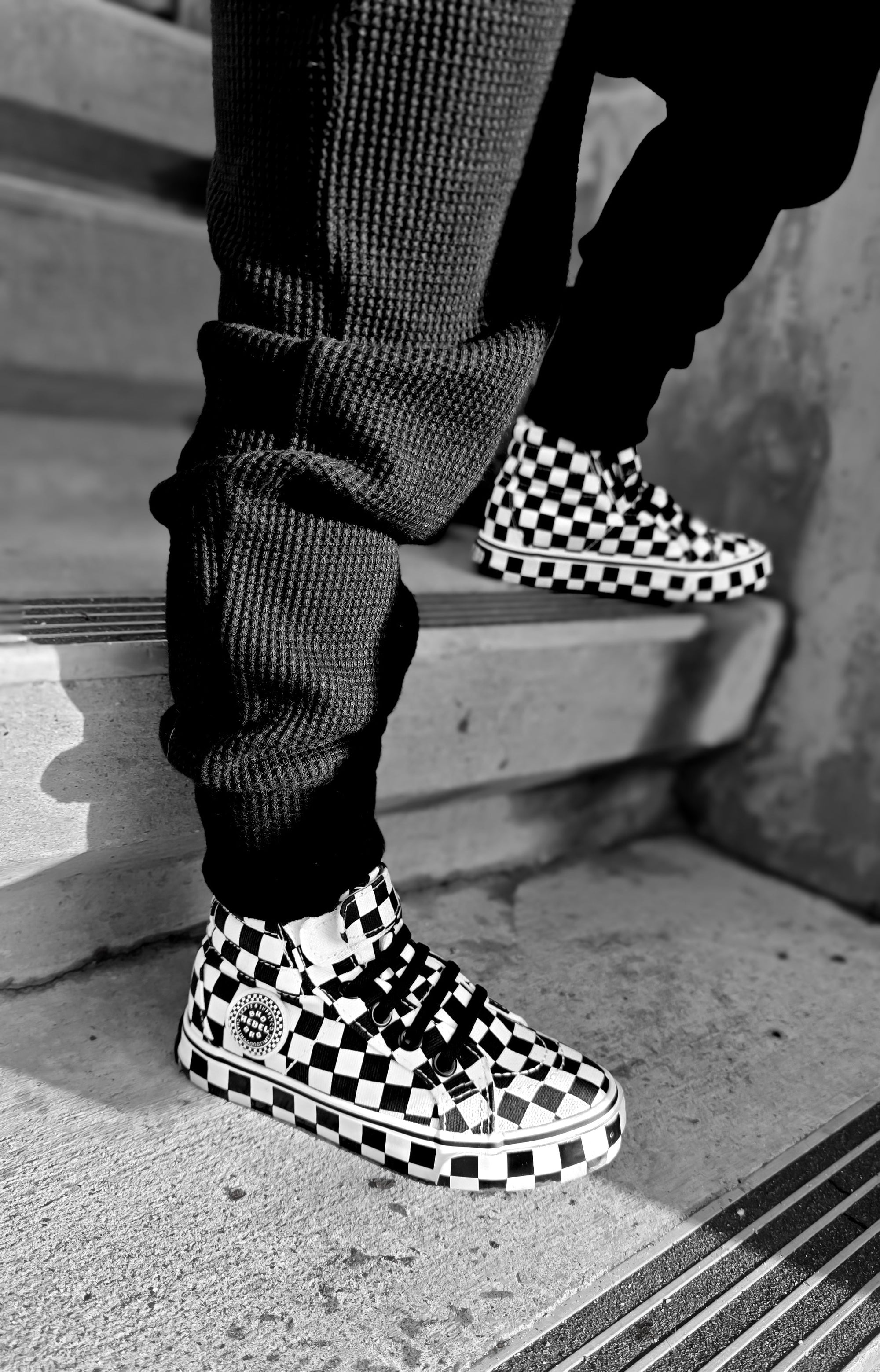 SK8TR Hi-Top in Venice (Checkered)