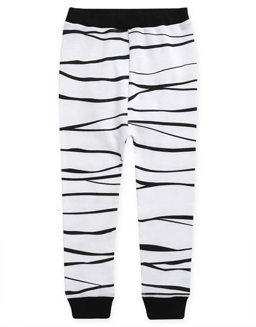 Mummy Halloween PJs || Glow in the Dark