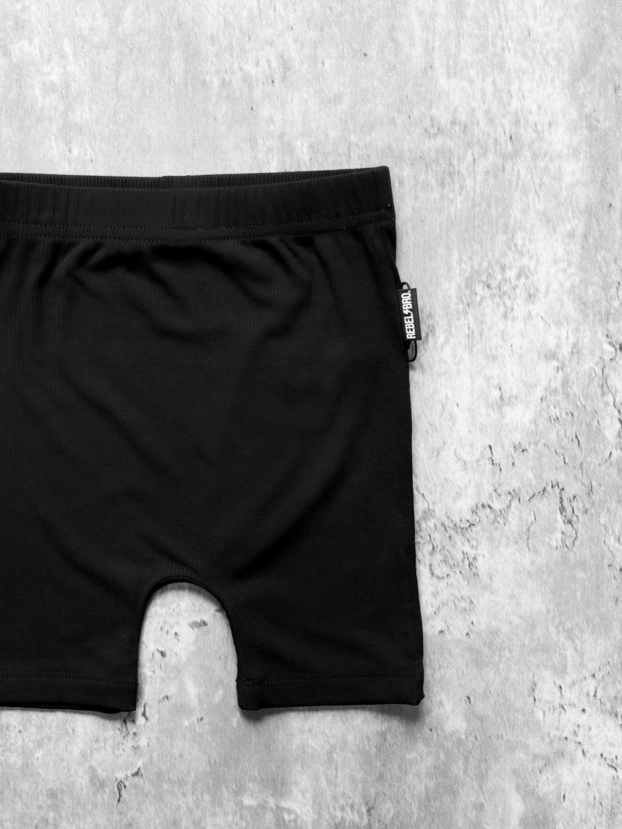 Bamboo Biker Shorts in Black