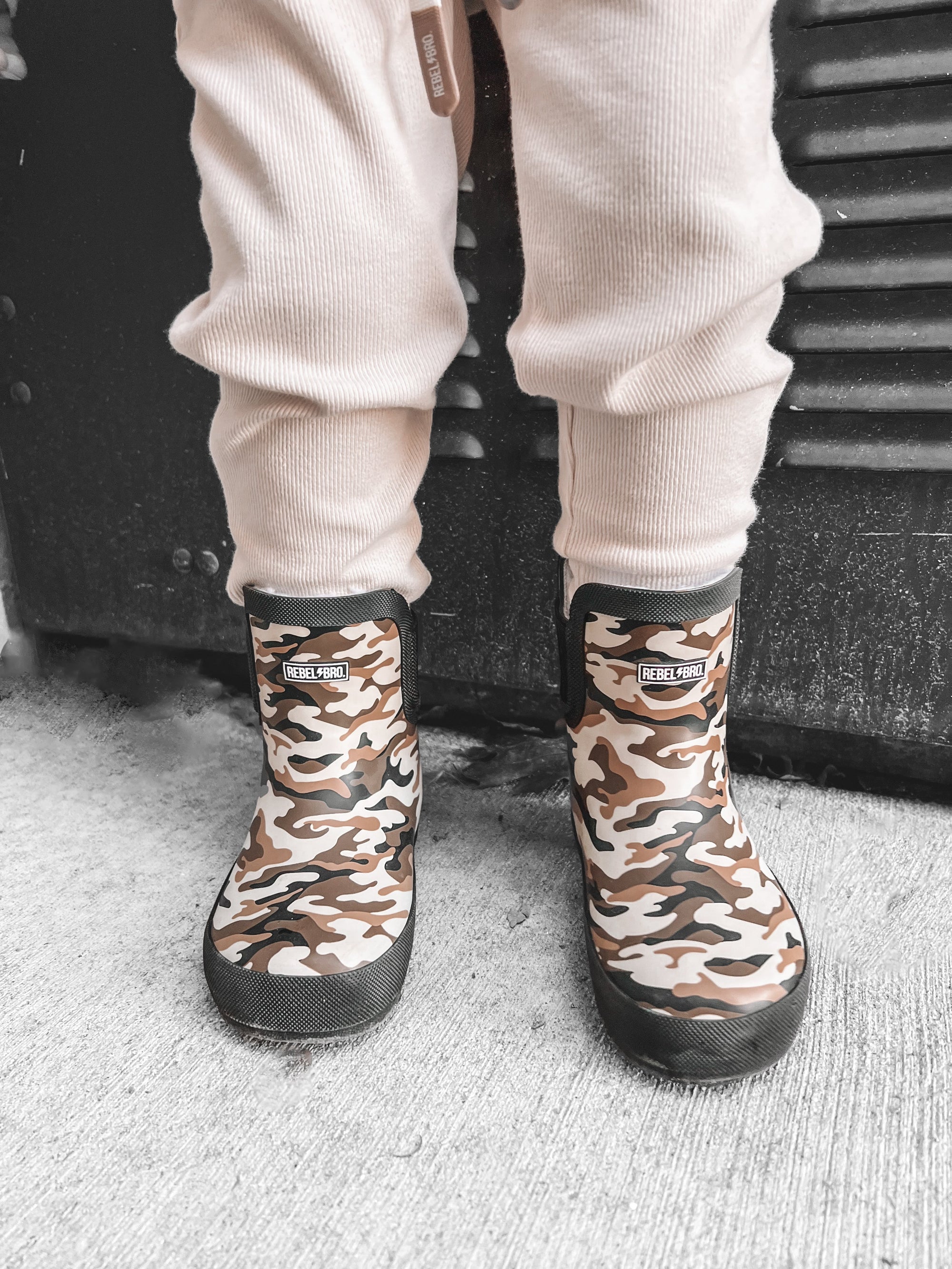 Classic Midi Boot in Ranger (PREORDER)