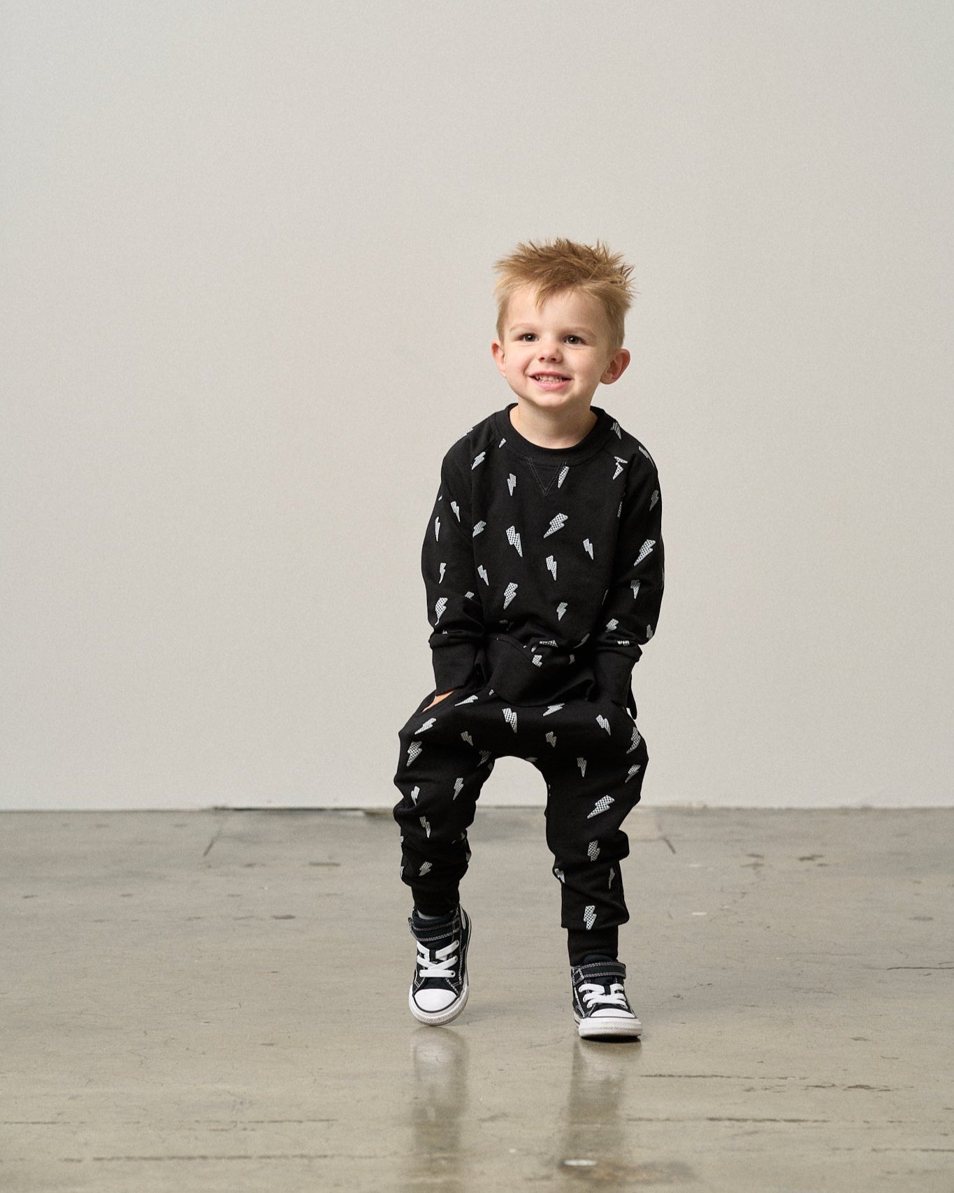 Lightning Bolt Jogger - Black