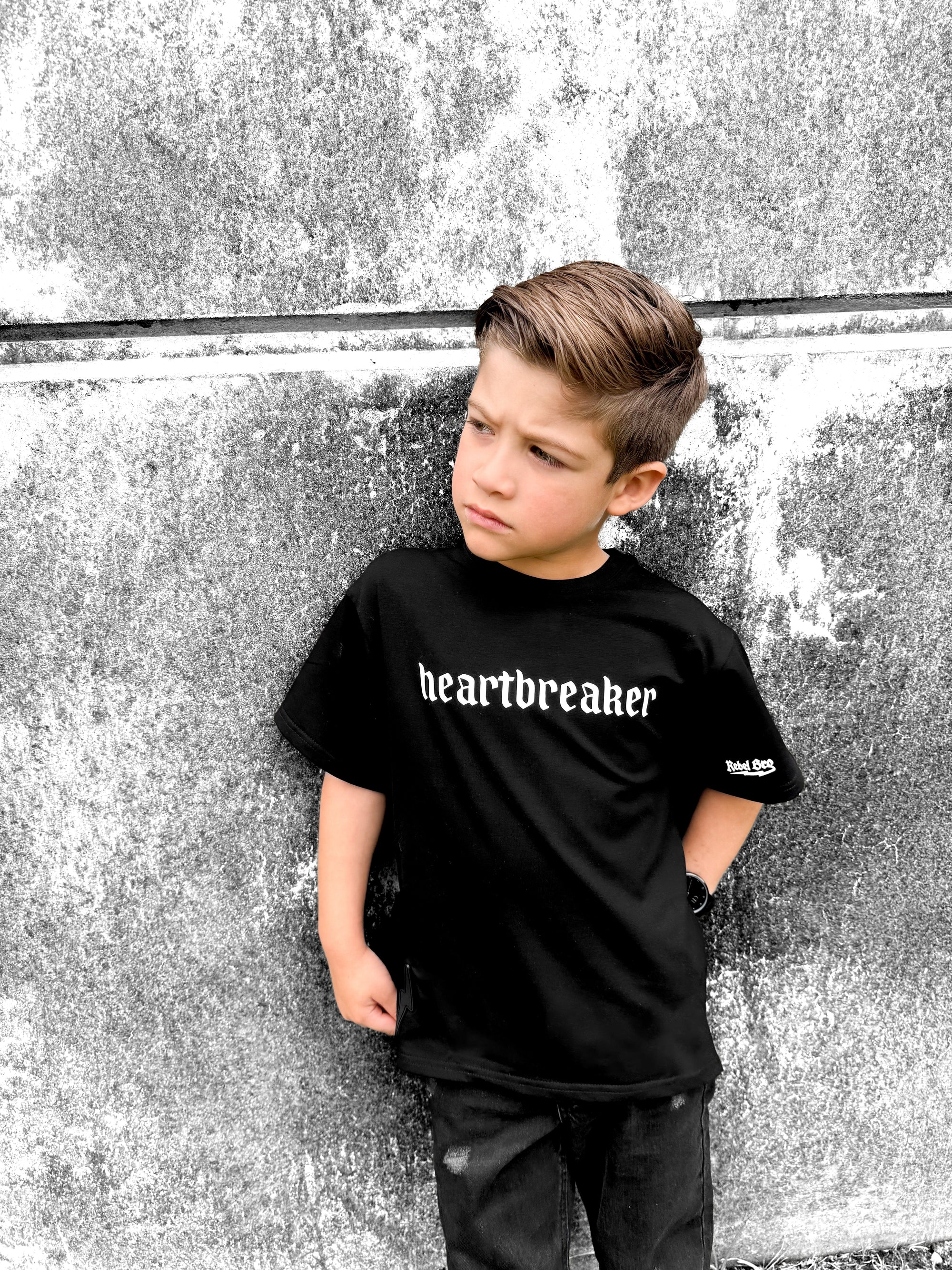 Bamboo Graphic Tee in Heartbreaker