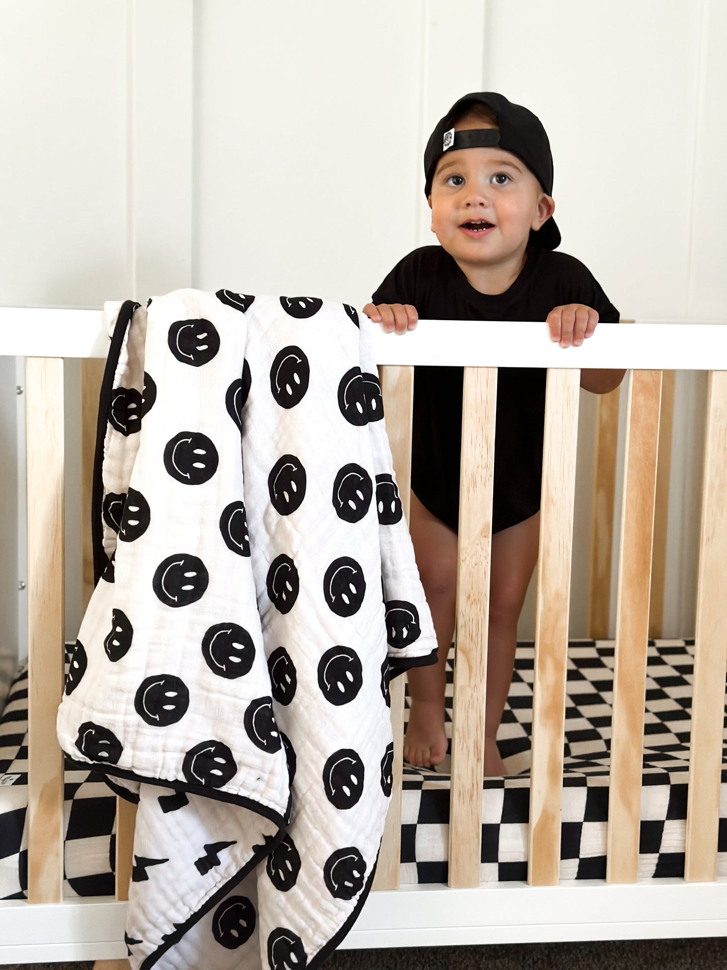Bowie x Smiley Organic Muslin Quilt -PREORDER