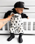 Classic Midi Rain Boot in Black / Black