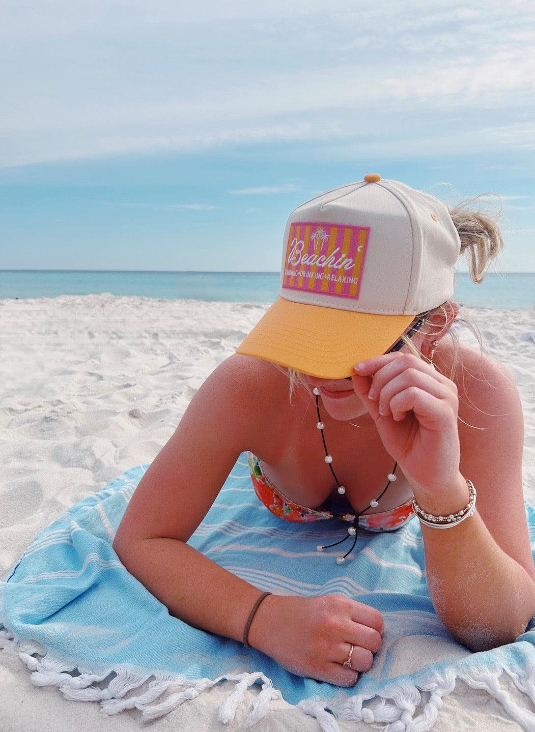 Beachin&#39; - Vintage Trucker Hat