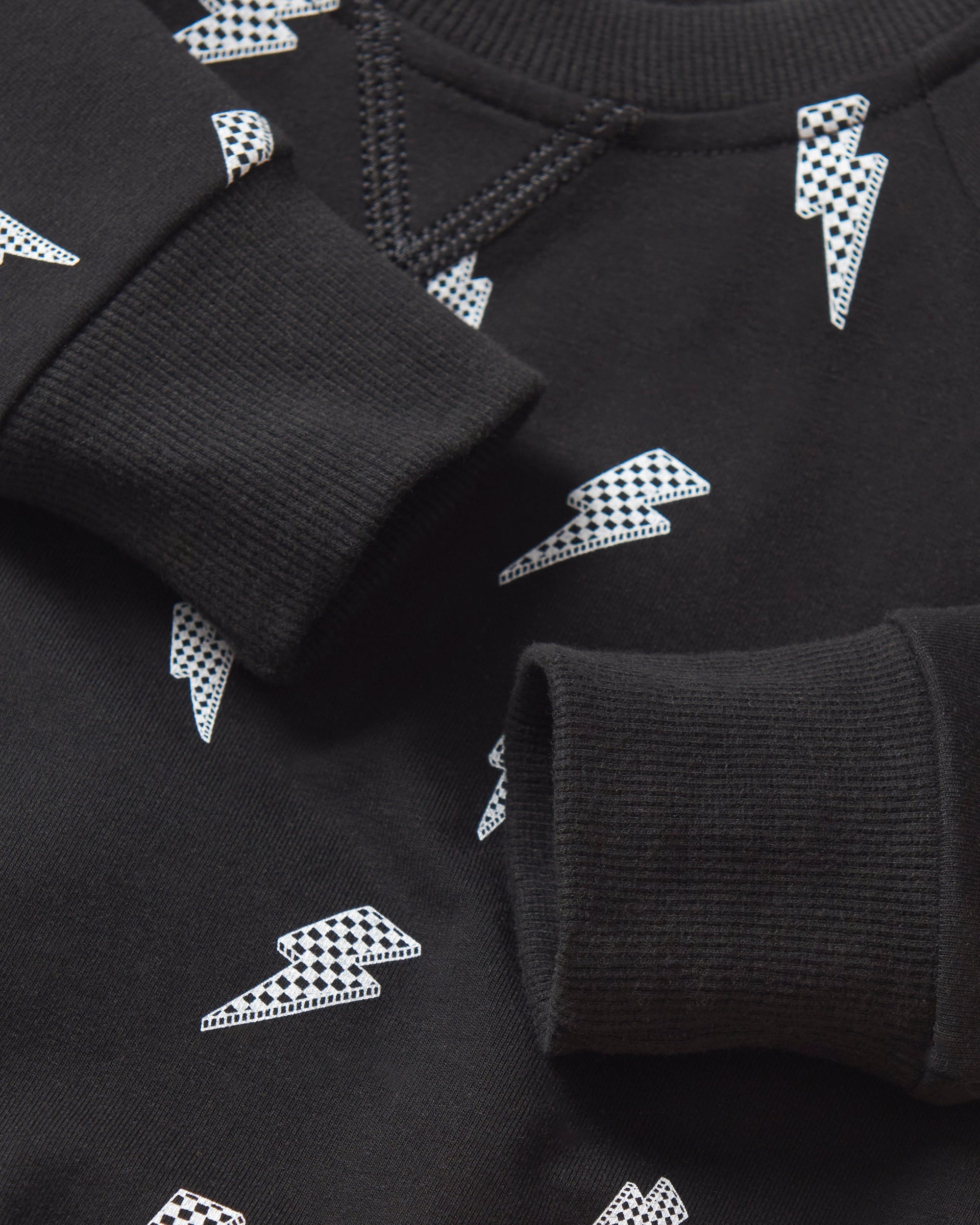 Lightning Bolt Pullover - Black