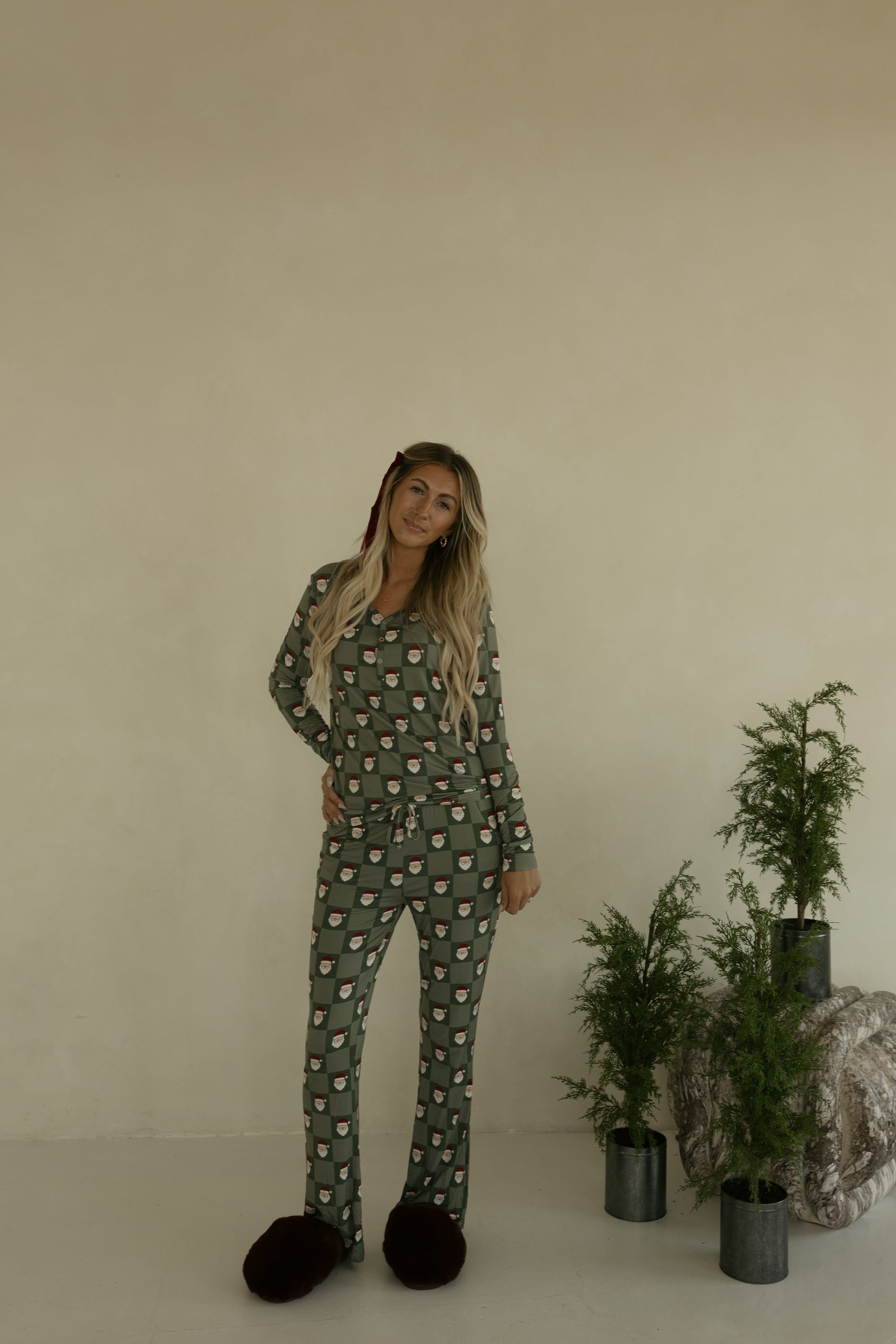 Women&#39;s Bamboo Pajamas | Santa Checkerboard