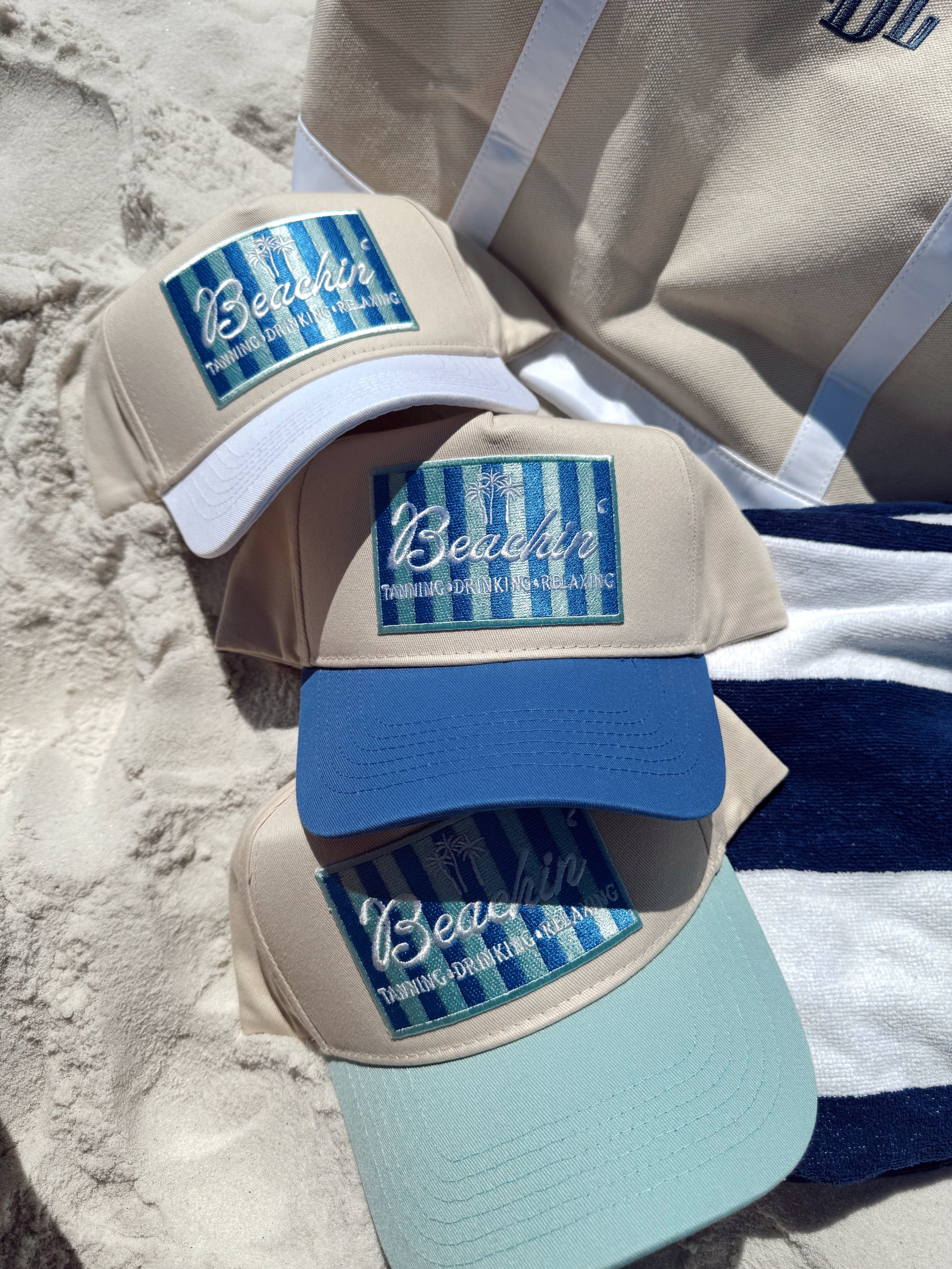 Beachin&#39; - Vintage Trucker Hat