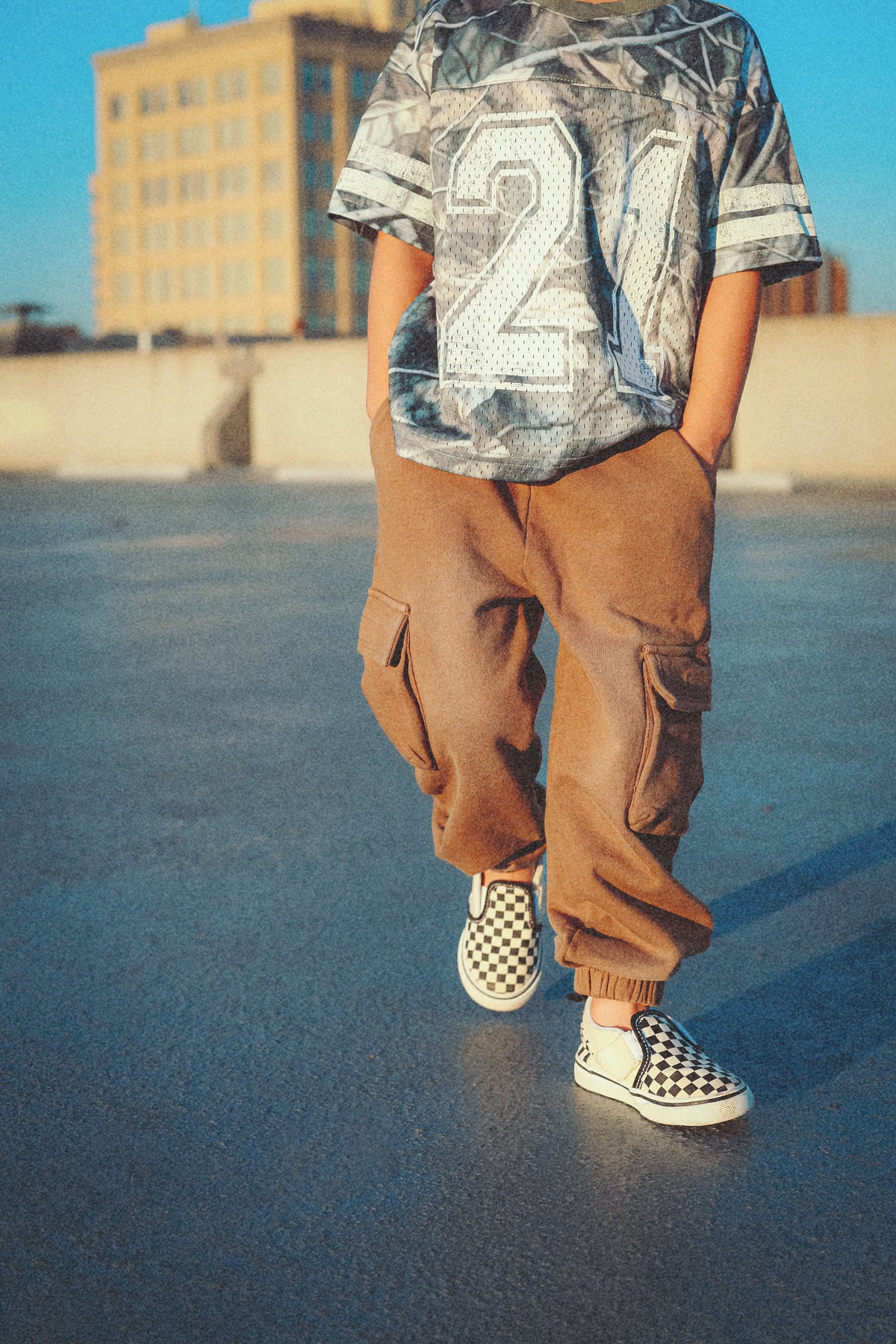 Classic Cargo Joggers in Camel