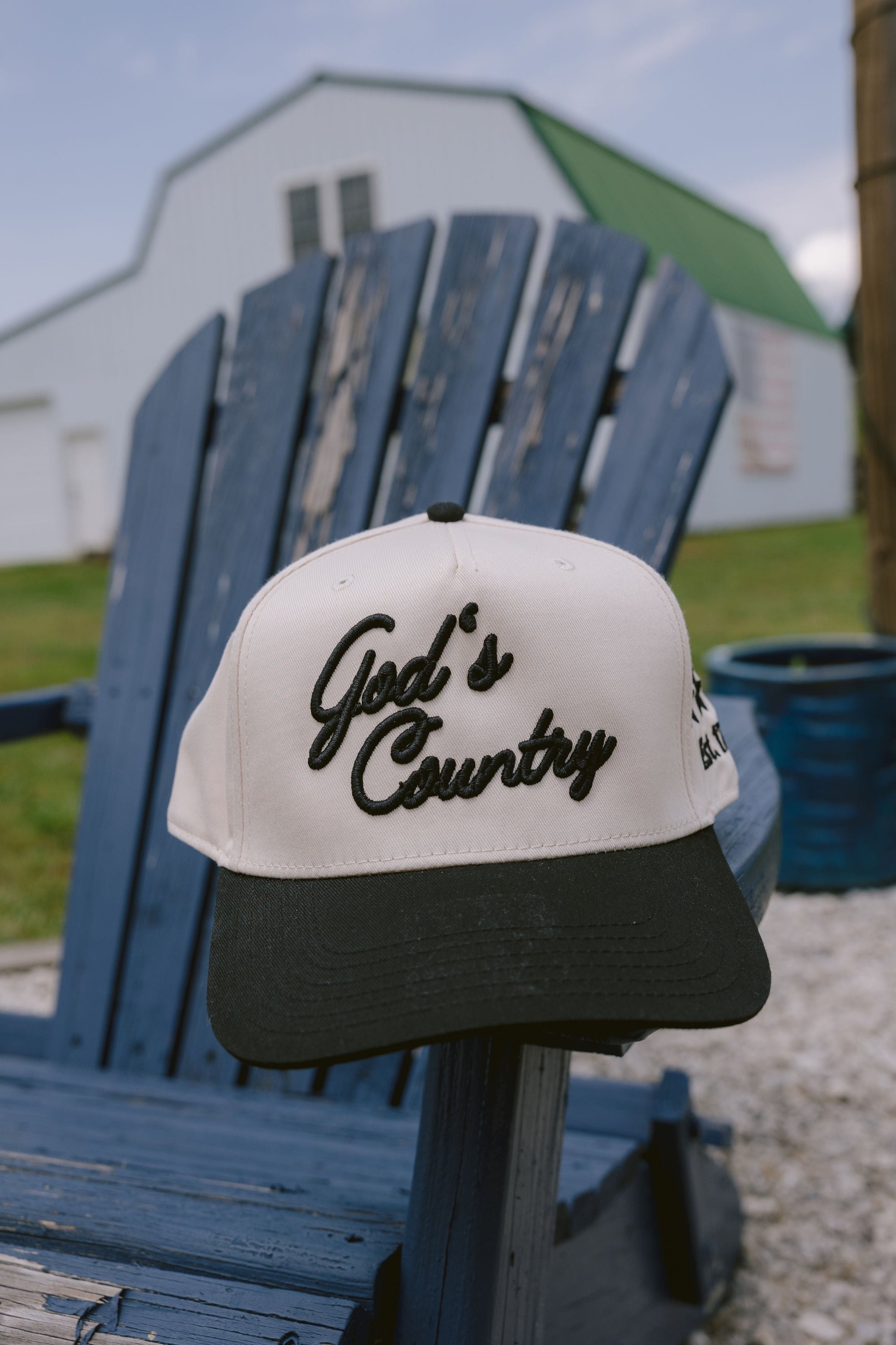 God&#39;s Country - Vintage Trucker Hat