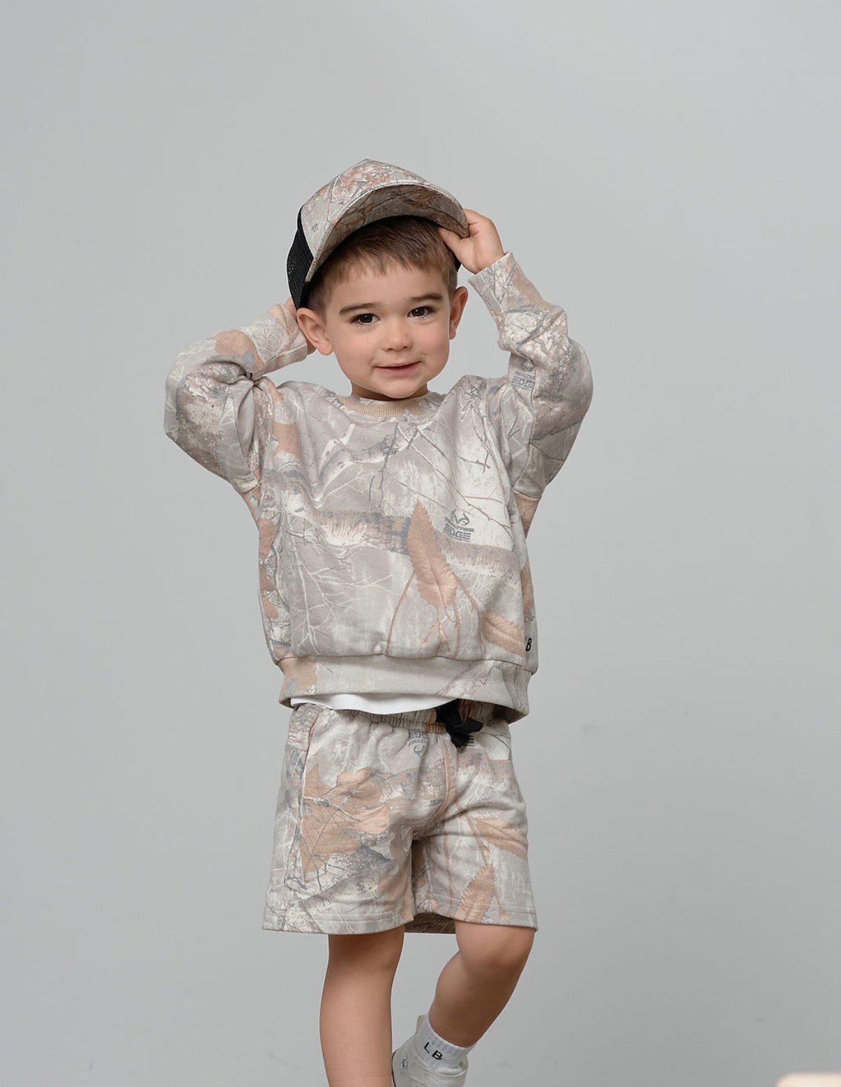 Crewneck - Edge Colors Driftwood