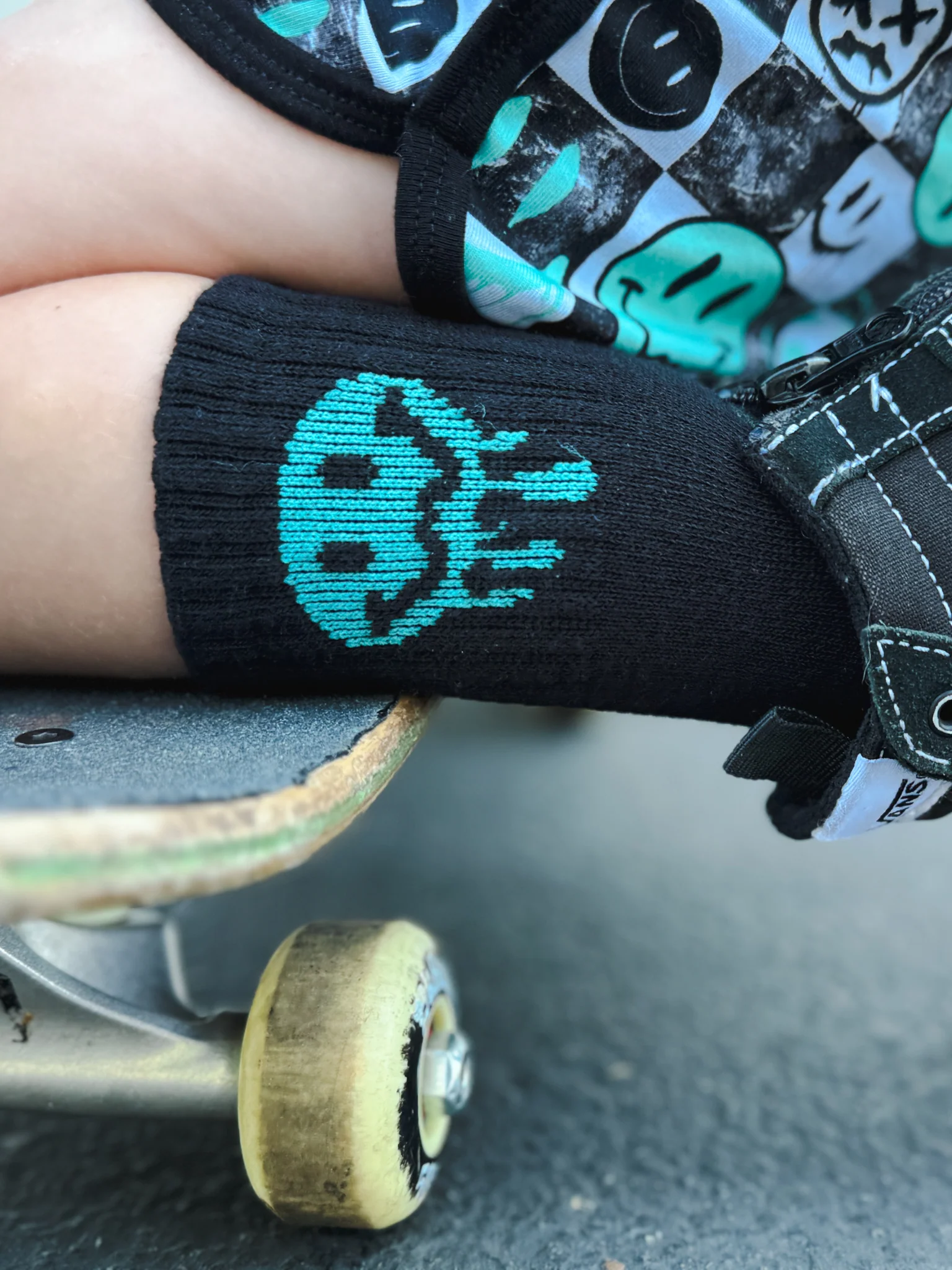 Socks - Aqua Smiley