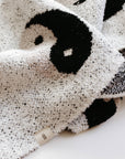 Plush Blanket | Black & White Yin Yang